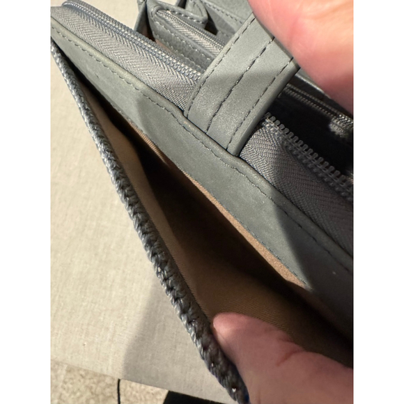 Women's The Sak Gray green Leather Crossbody Wallet One Size - Picture 6 of 15